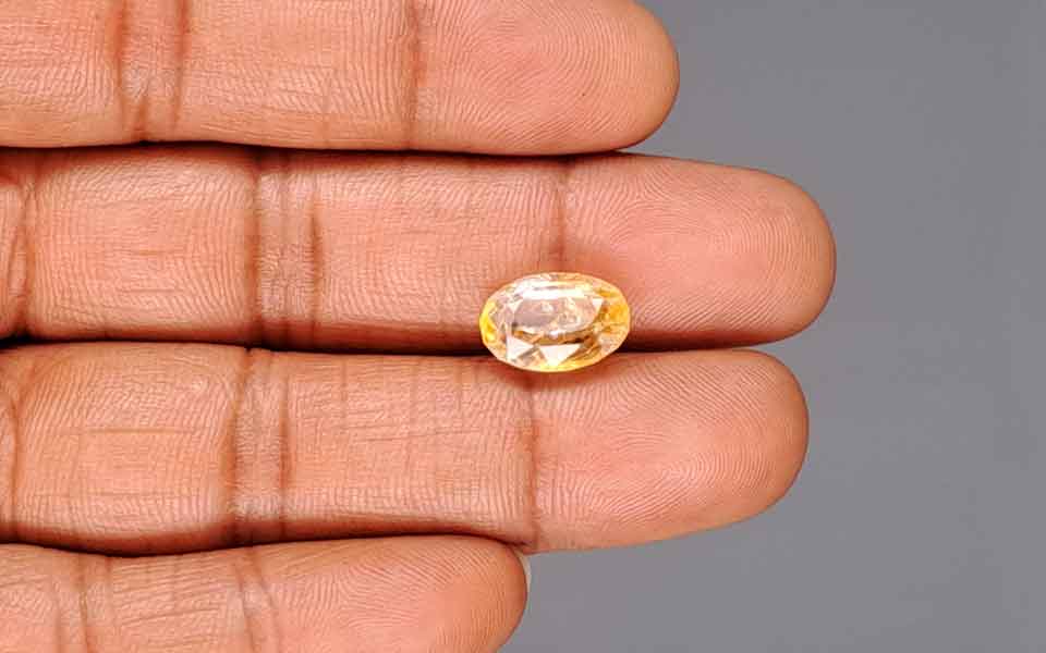 Natural Yellow Topaz - 6.45 Carat Prime Quality YT-25101