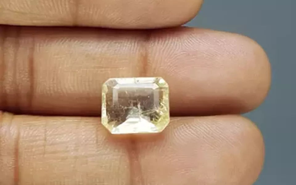 Natural Yellow Topaz - 9.80 Carat Limited Quality YT-25017