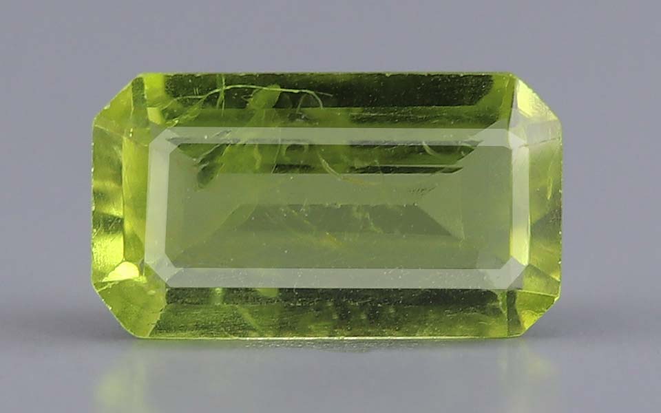 Peridot - 2.52 Carat Prime Quality PDT-14573