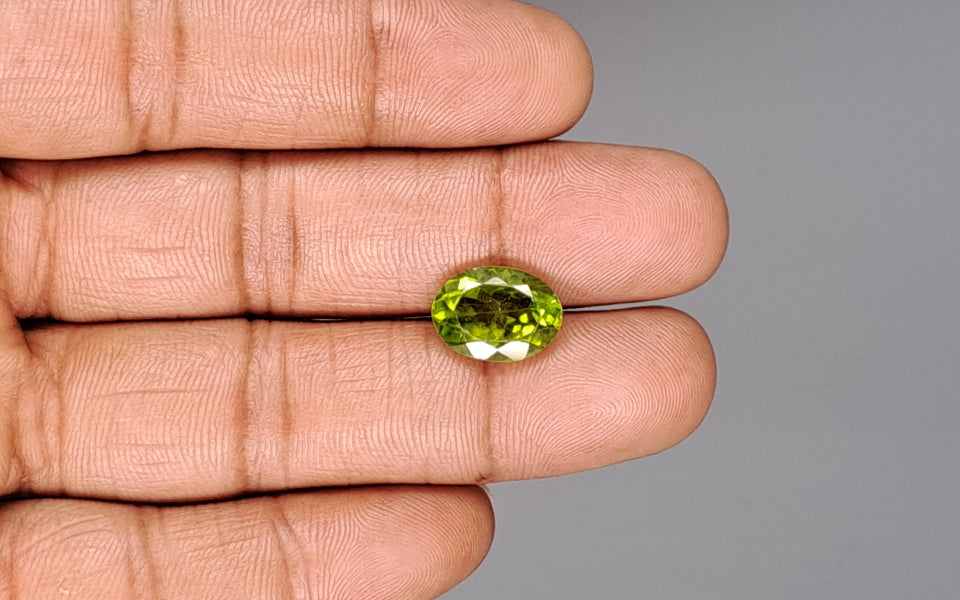 Peridot - 5.04 Carat Limited Quality PDT-14522