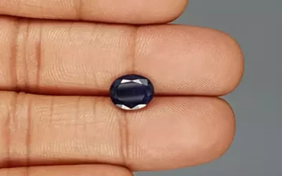 Blue Sapphire - 2.57 Carats