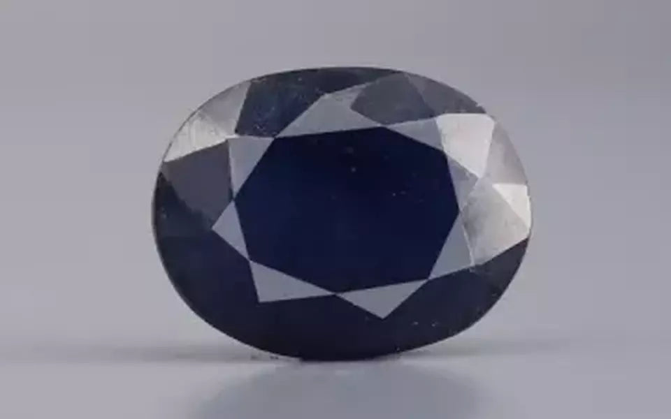 Blue Sapphire - 3.58 Carats