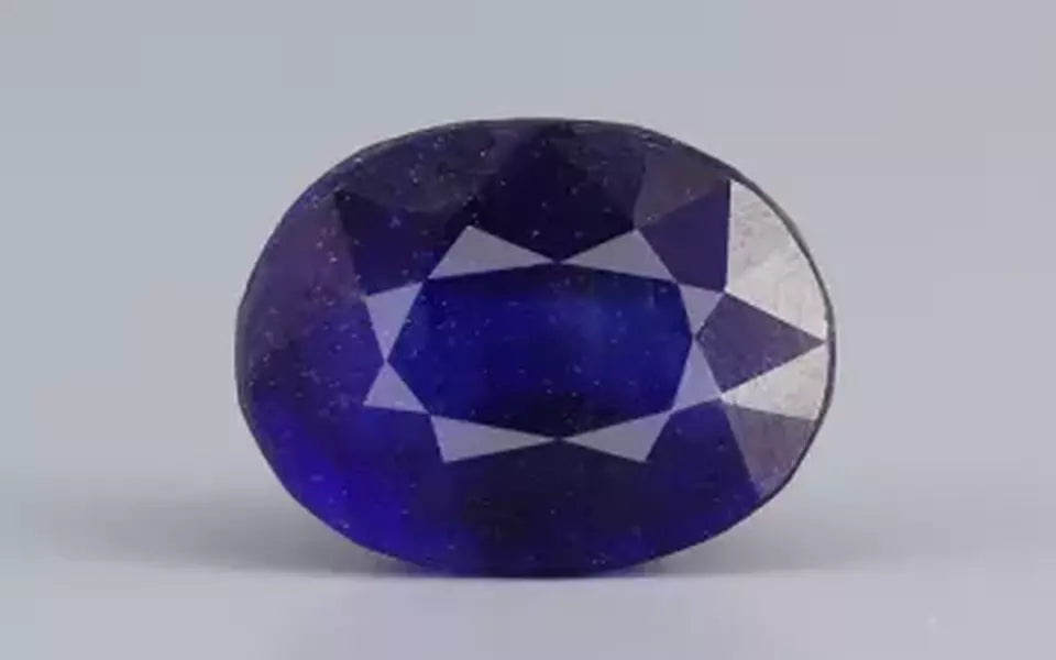 Blue Sapphire - 3.74 Carats
