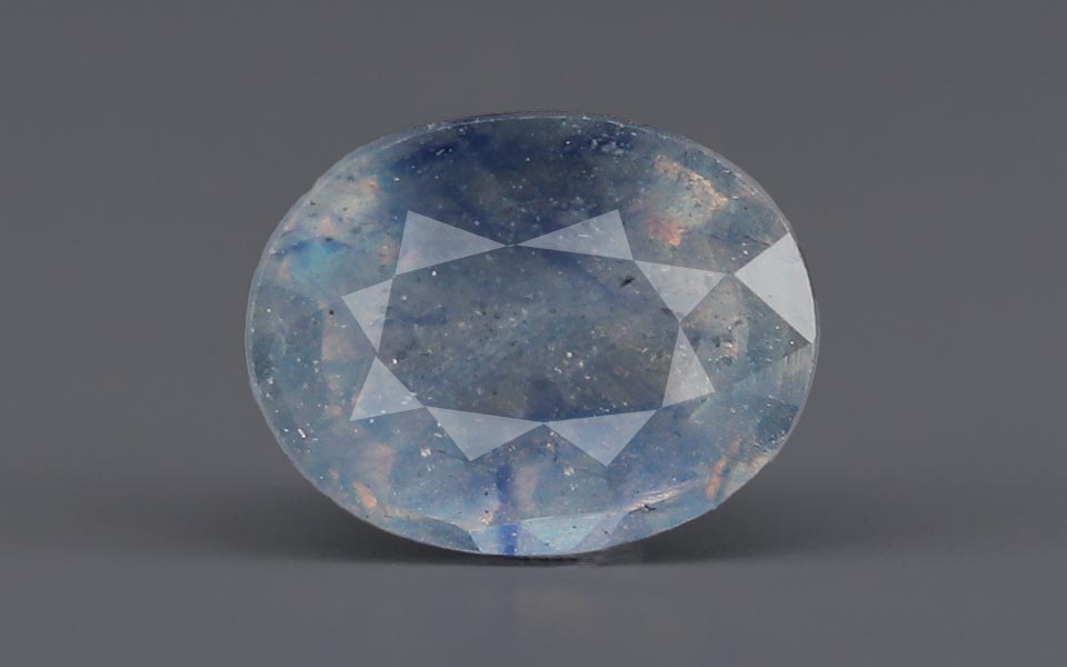 Blue Sapphire - 3.99 Carats