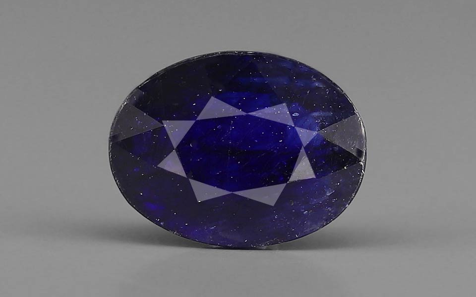 Blue Sapphire - 4.09 Carats
