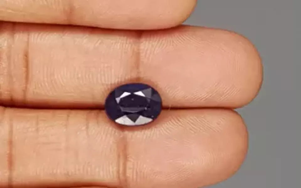 Blue Sapphire - 4.25 Carats