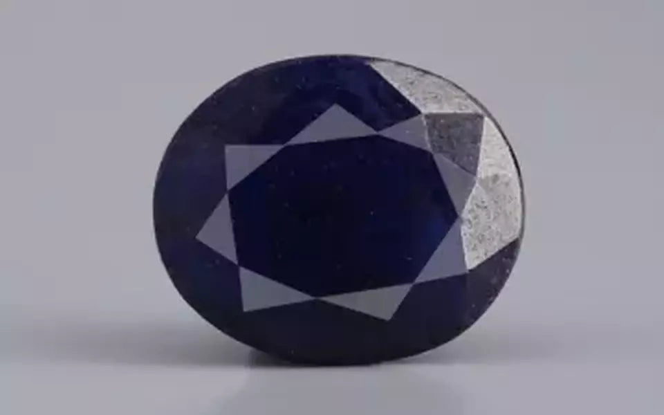 Blue Sapphire - 4.41 Carats