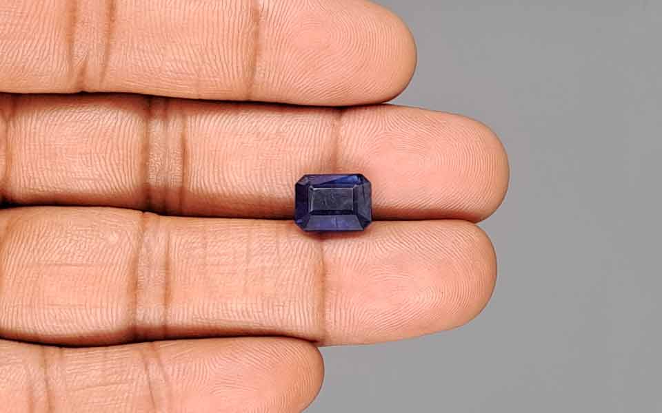 Thailand Blue Sapphire - 5.37 Carat Rare Quality GFBS-20181