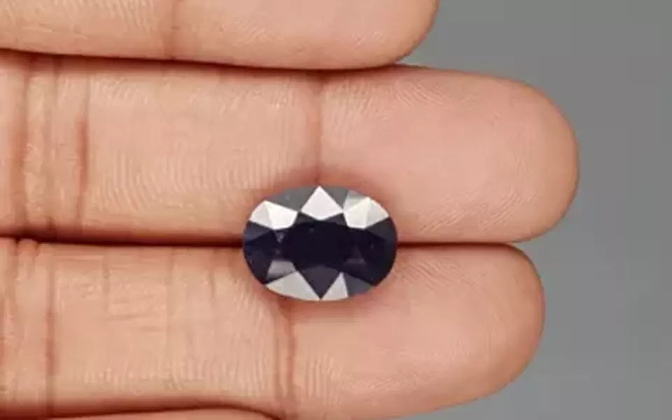 Blue Sapphire - 8.20 Carats