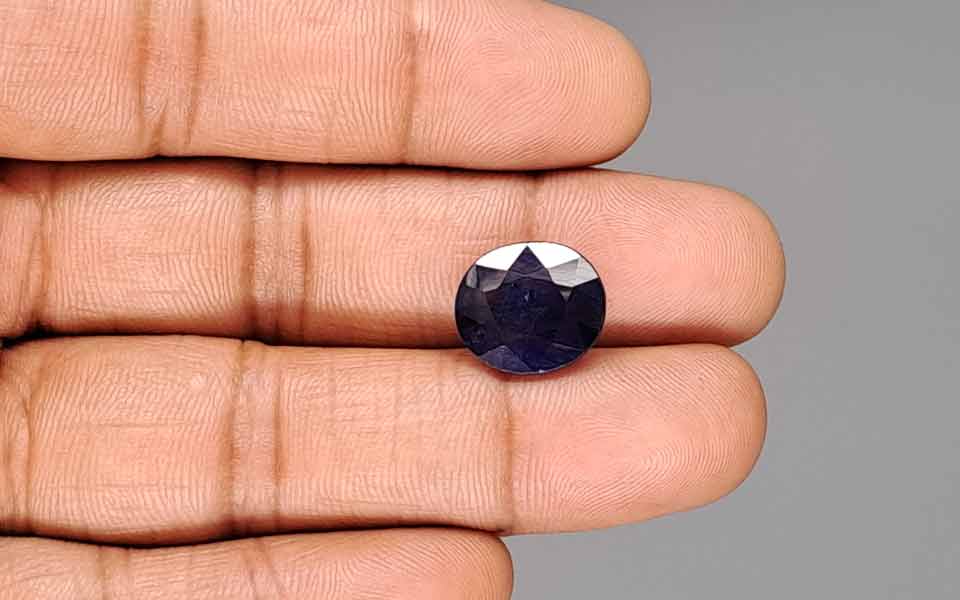 Blue Sapphire - 8.99 Carats