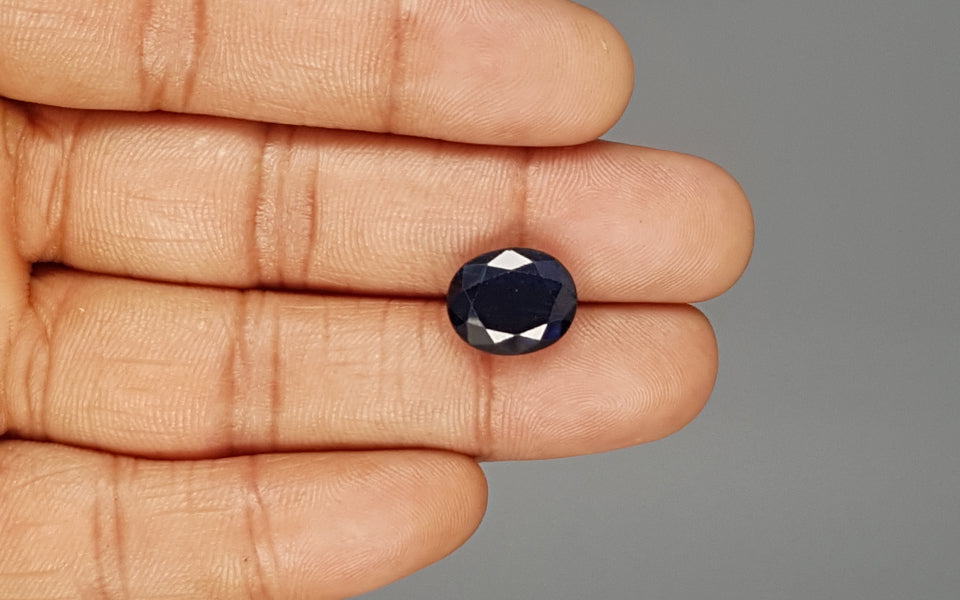 Blue Sapphire - 9.02 Carats