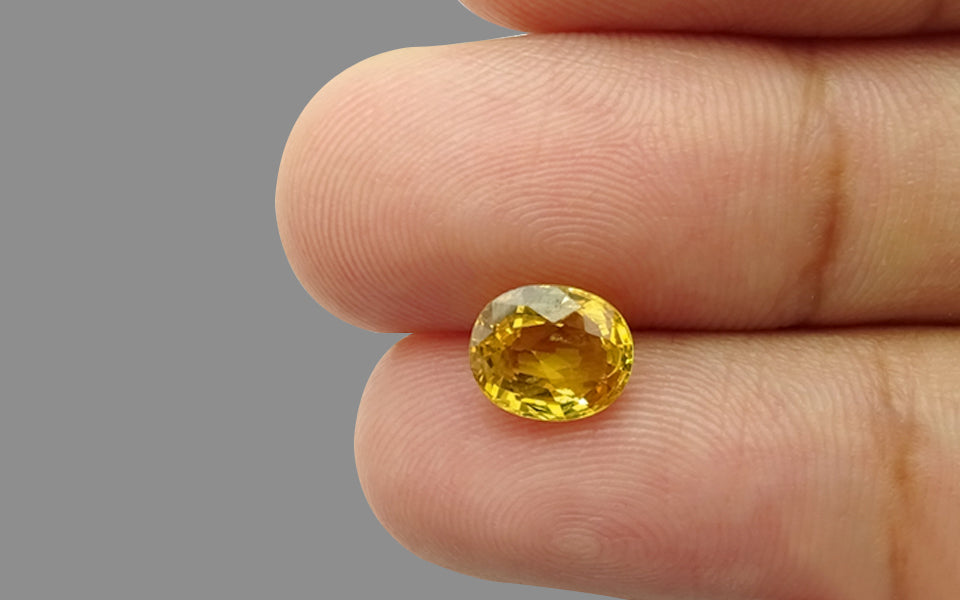 Yellow Sapphire - 1.89 Carats