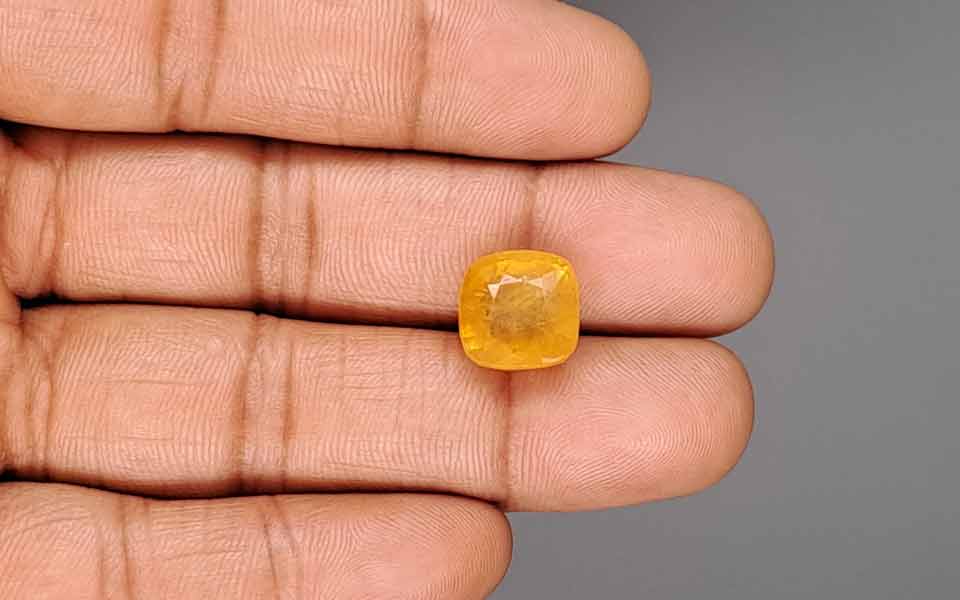 Thailand Yellow Sapphire - 11.52 Carat Prime Quality BYSGF-12143