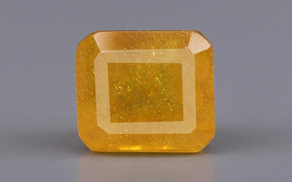 Yellow Sapphire - 3.48 Carats