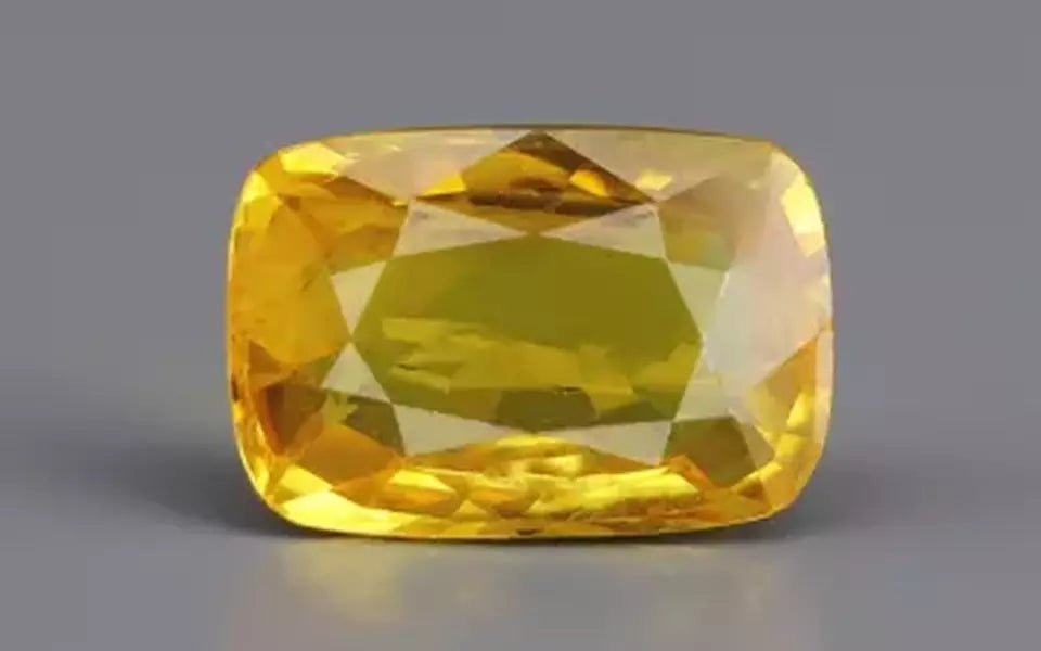 Yellow Sapphire - 3.70 Carats