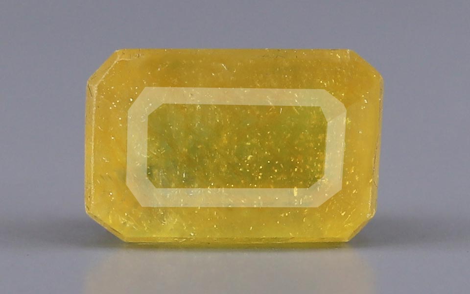 Yellow Sapphire - 4.36 Carats