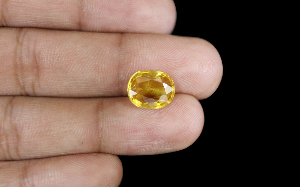 Yellow Sapphire - 4.65 Carats