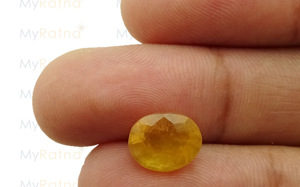 Yellow Sapphire - 4.94 Carats