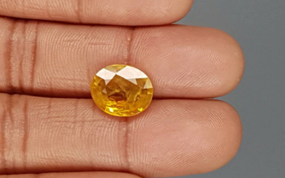 Yellow Sapphire - 6.04 Carats