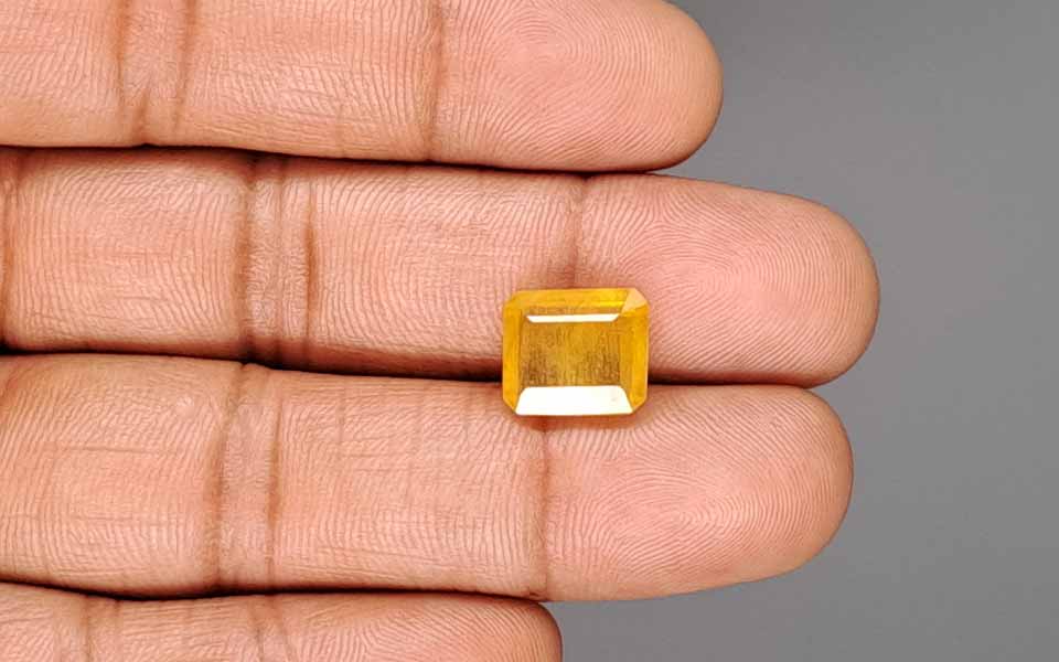 Yellow Sapphire - 7.15 Carats
