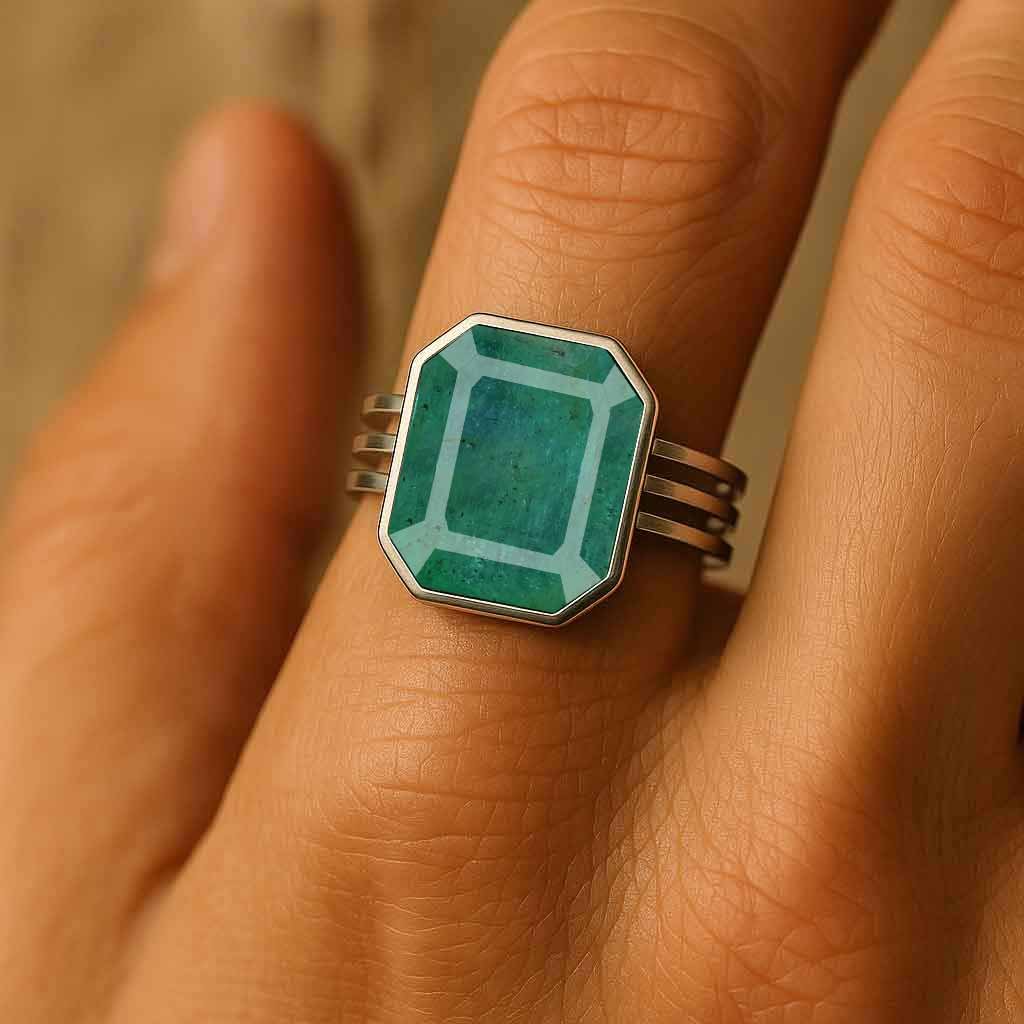 Vintage Sterling Silver Emerald Men’s Ring