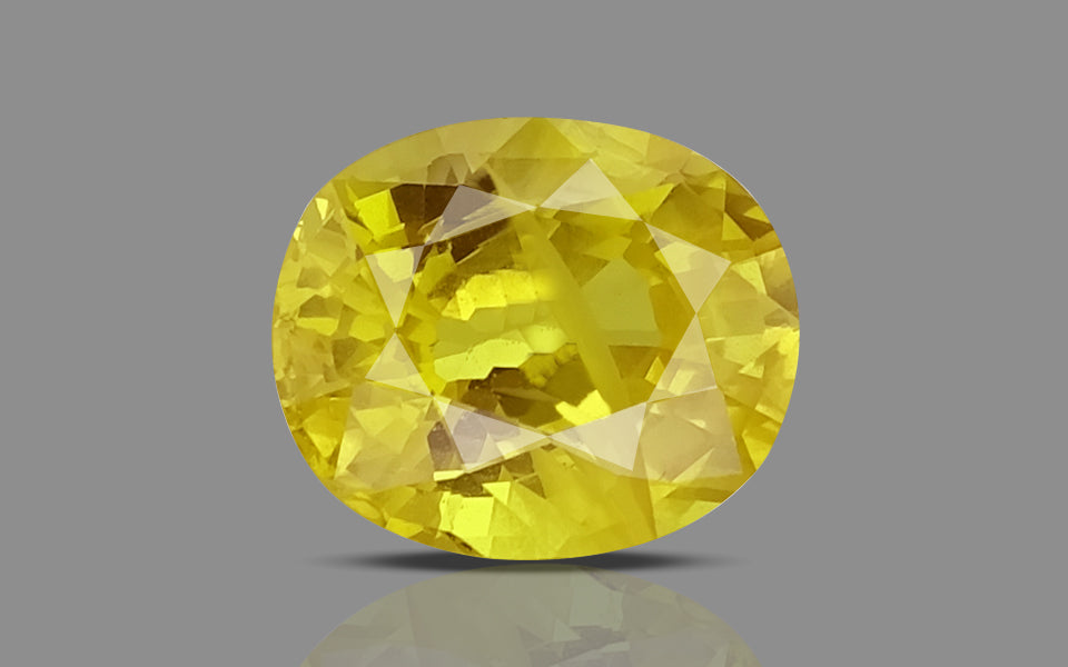 Yellow Sapphire - 3.43 Carats