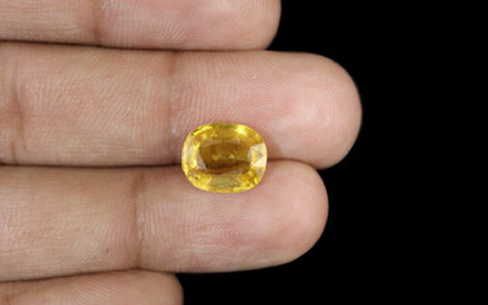 Yellow Sapphire - 4.54 Carats
