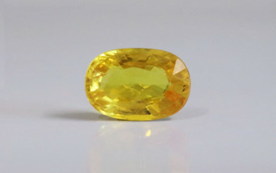 Yellow Sapphire - 4.10 Carats