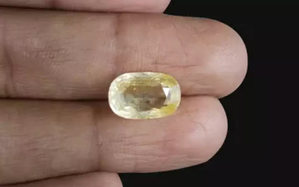 Yellow Sapphire - 5.98 Carats