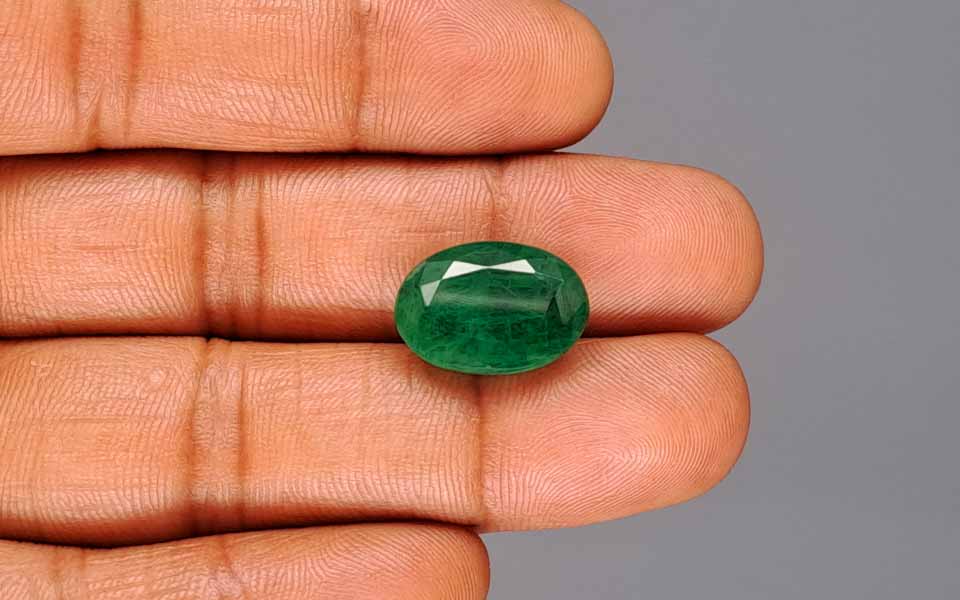 Emerald - 10.21 Carats