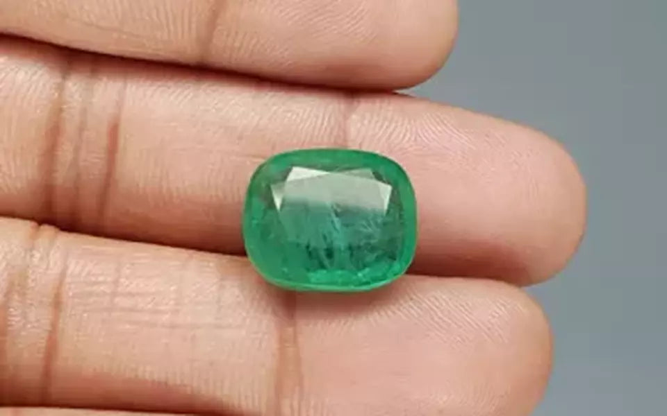 Emerald - 12.64 Carats