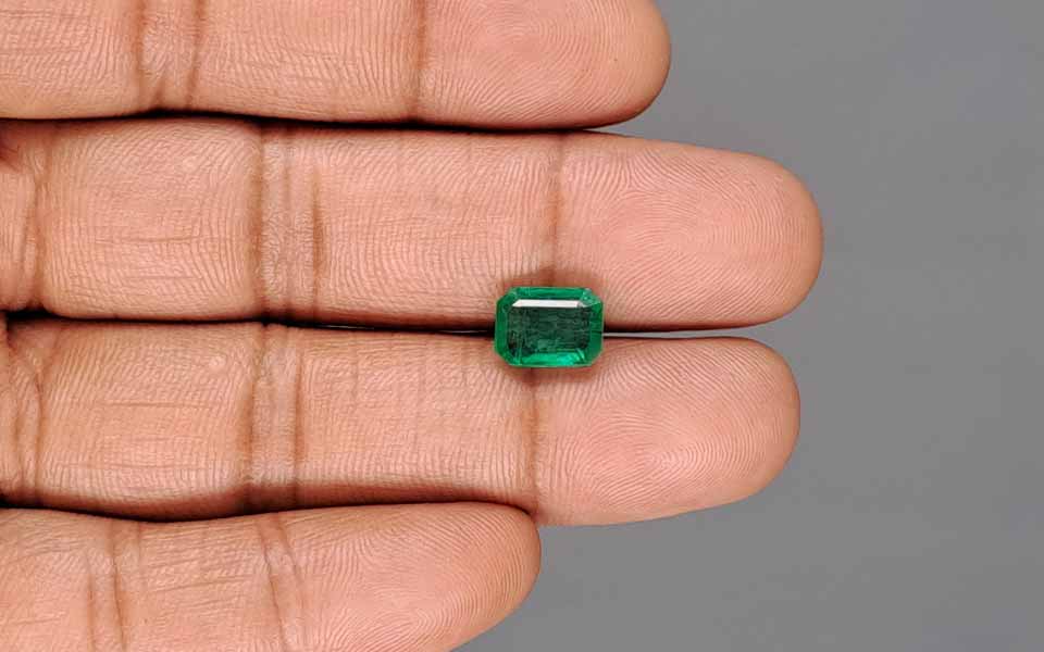 Emerald - 2.73 Carats