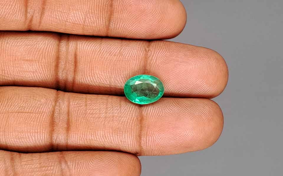 Emerald - 2.74 Carats
