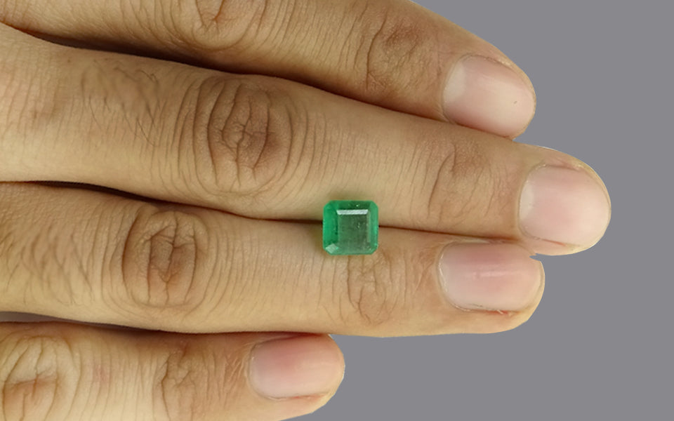 Zambian Emerald - 2.74 Carat Limited Quality EMD-9043