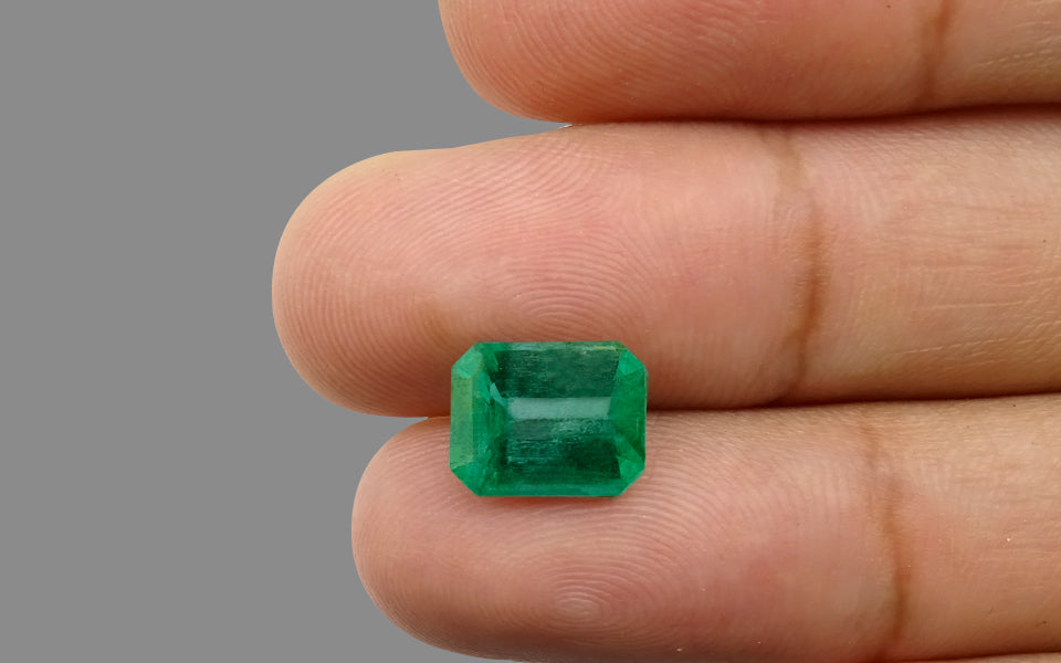 Emerald - 3.01 Carats