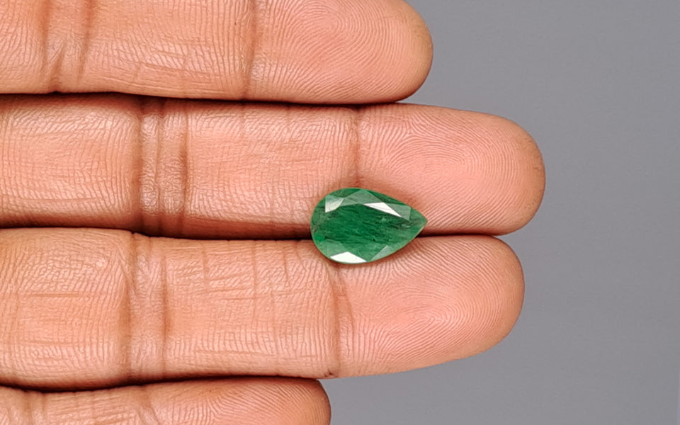 Emerald - 3.18 Carats