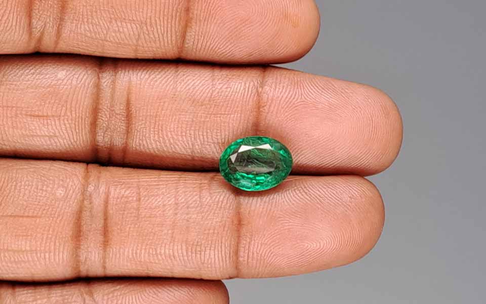 Emerald - 3.18 Carats