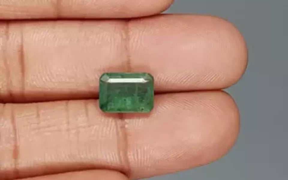 Emerald - 3.34 Carats