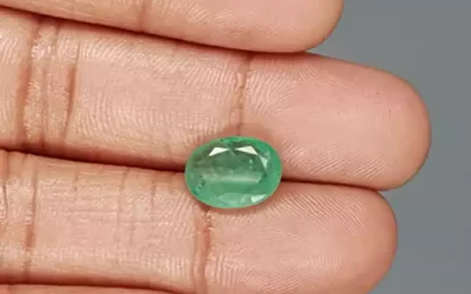 Emerald - 3.43 Carats