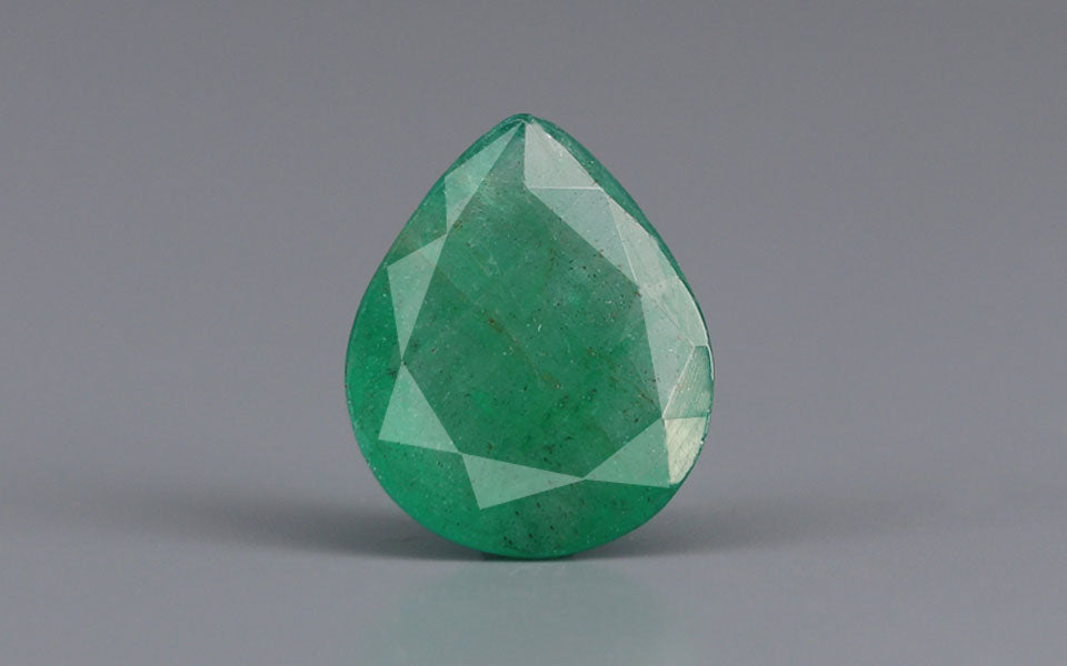 Emerald - 3.60 Carats