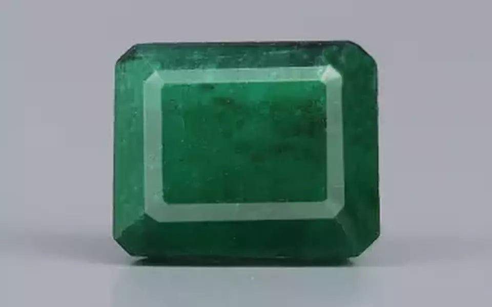 Emerald - 3.79 Carats