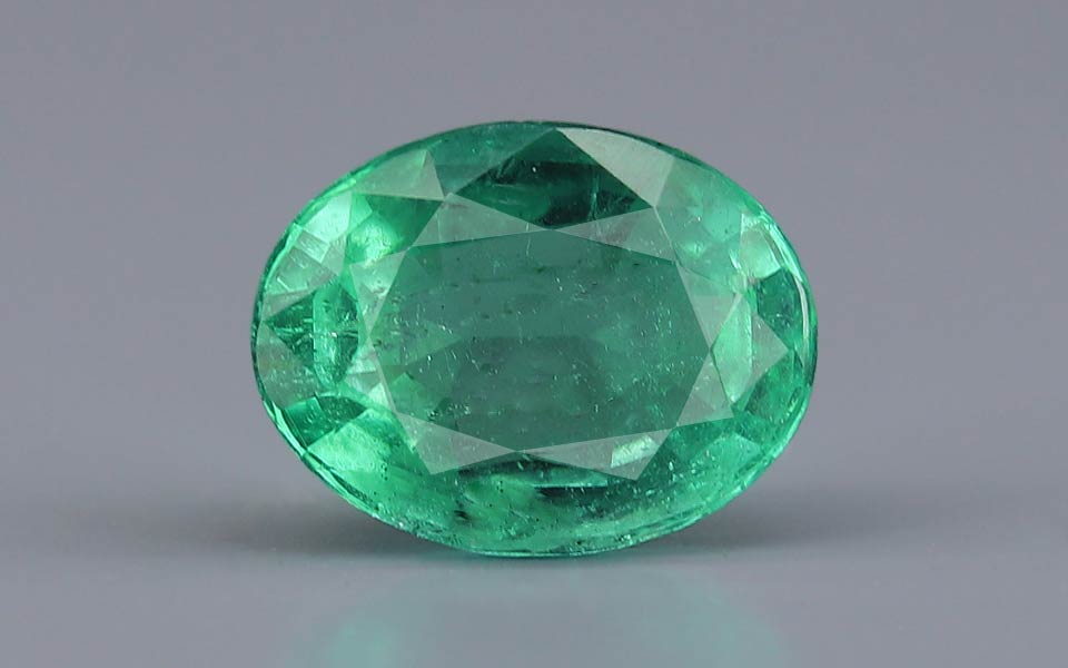 Emerald - 3.87 Carats