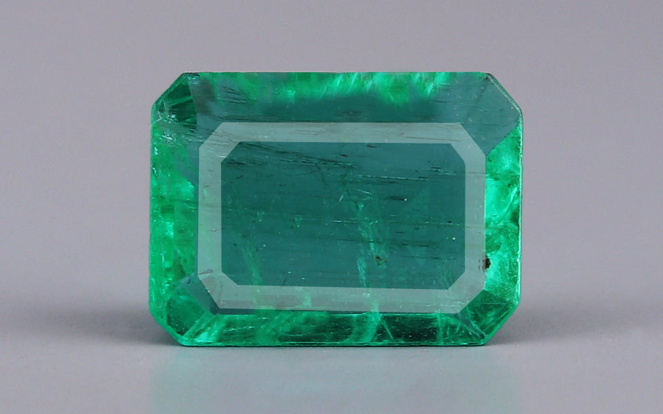 Emerald - 3.95 Carats