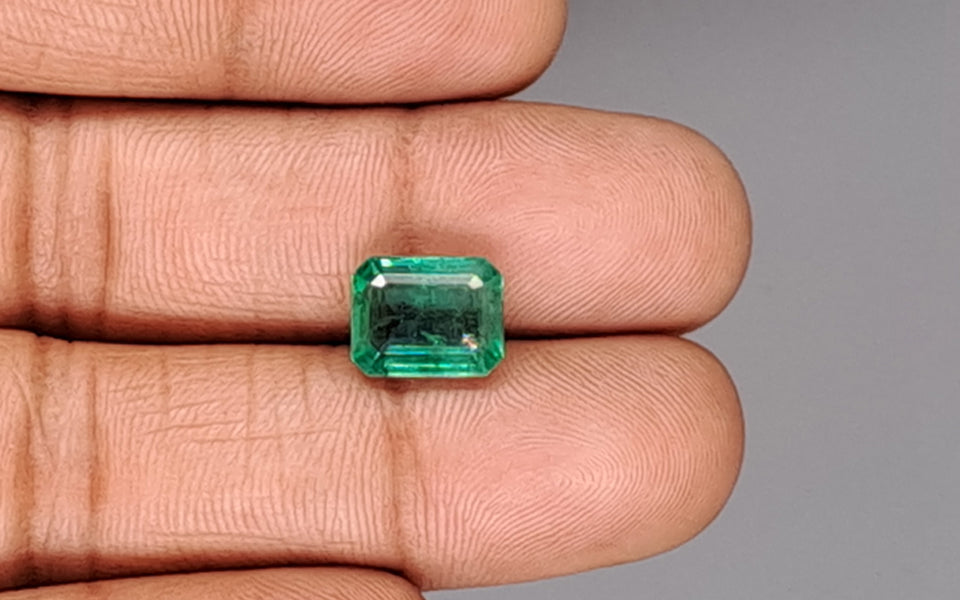 Emerald - 4.02 Carats