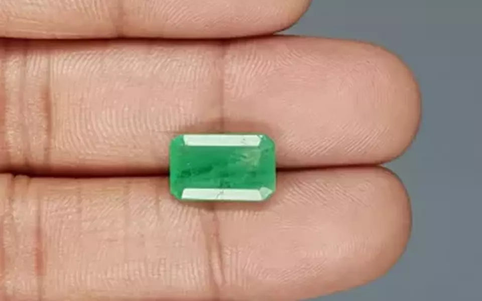 Emerald - 4.10 Carats