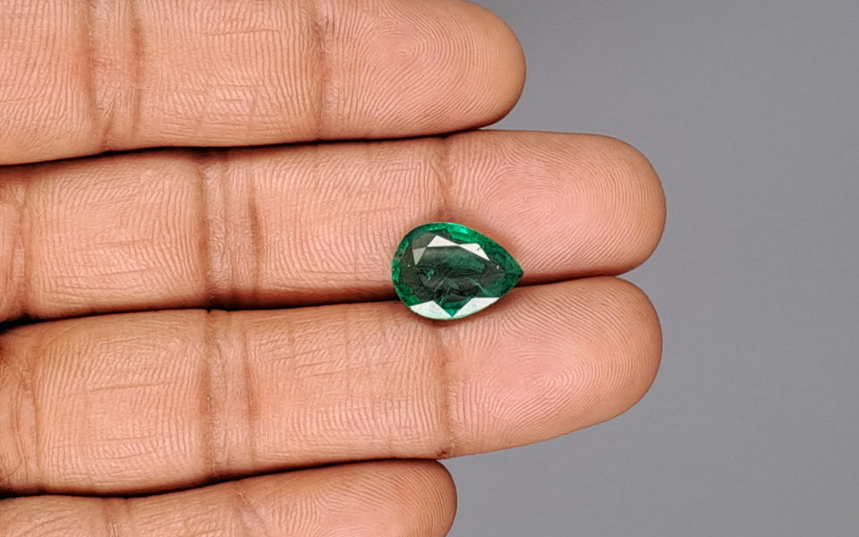 Emerald - 4.11 Carats