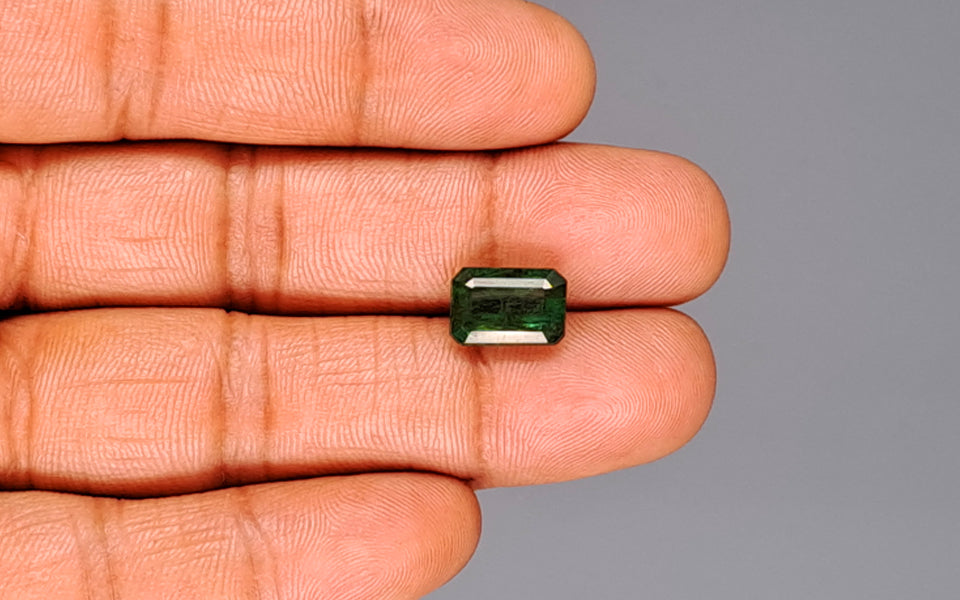Zambian Emerald - 4.20 Carat Prime Quality EMD-10067