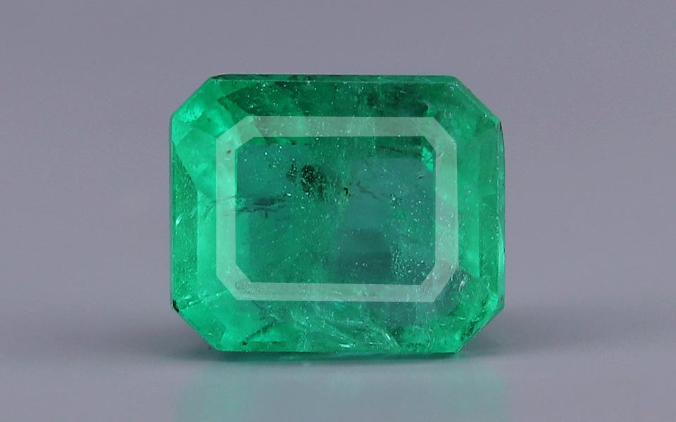 Emerald - 4.21 Carats