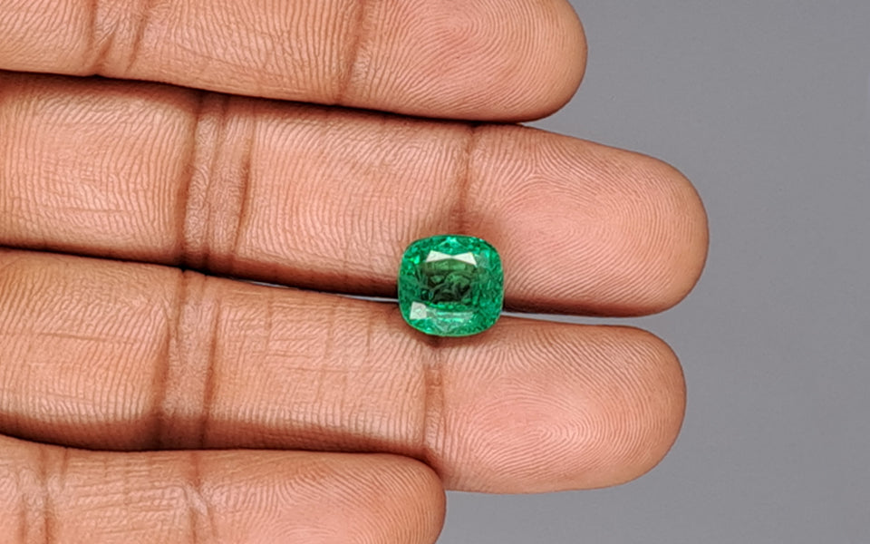 Zambian Emerald - 4.23 Carat Rare Quality EMD-9925
