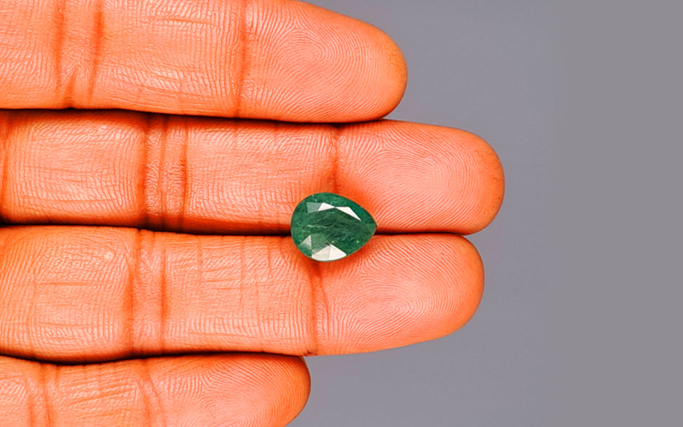 Emerald - 4.26 Carats